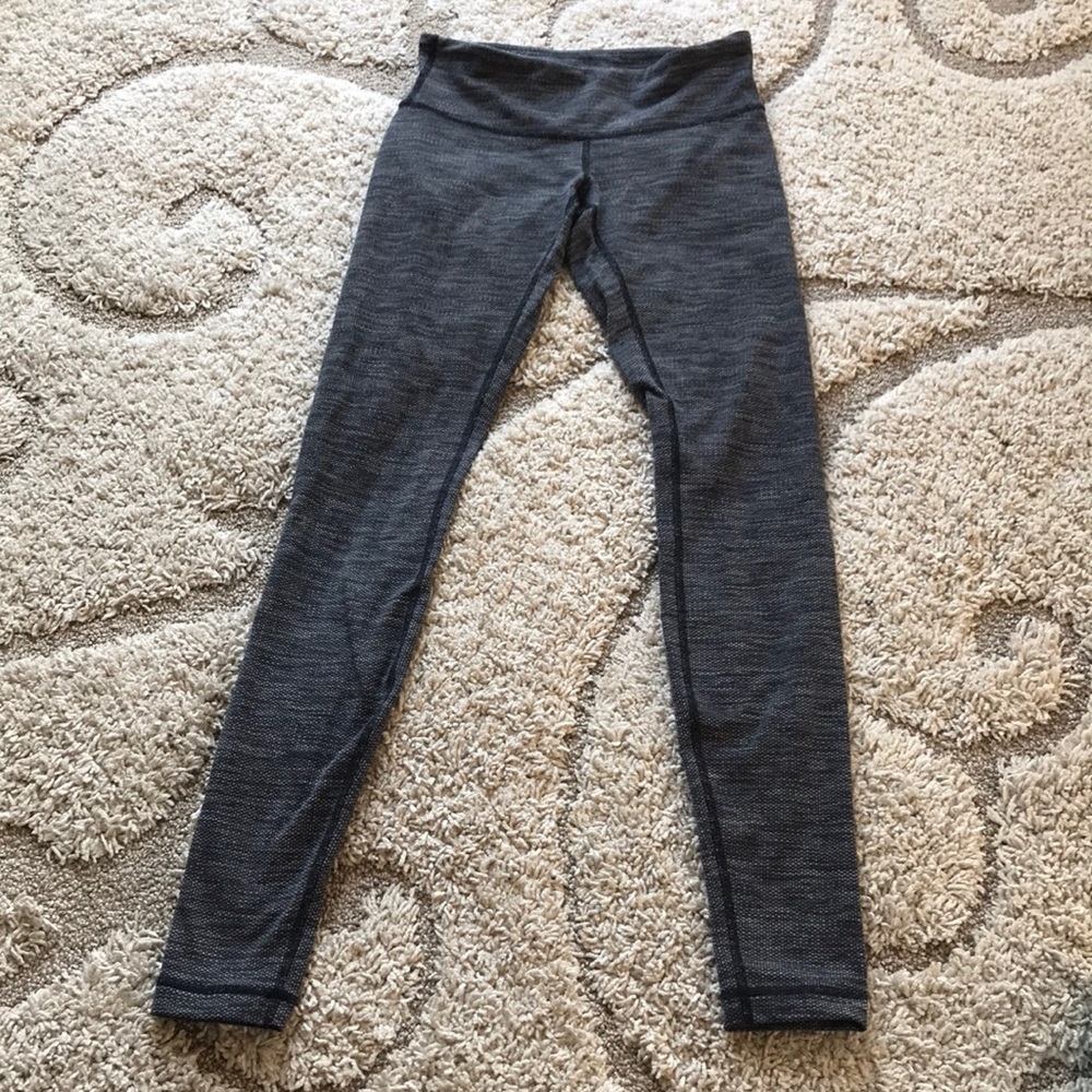 Grey lululemon leggings